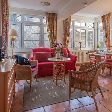 Bernstein #34 In Appartamento